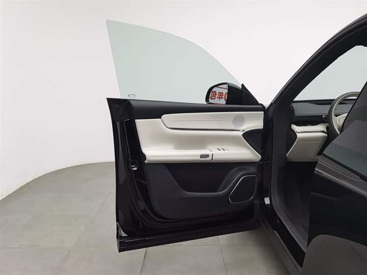 Changan Qiyuan (Nevo) Q07 2025 2025款 215尊荣型