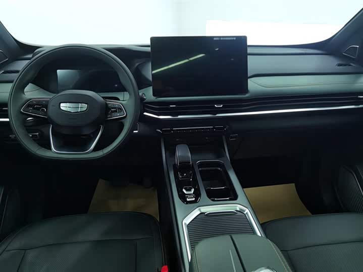 Geely Okavango L 2024 2024款 2.0T DCT尊贵型