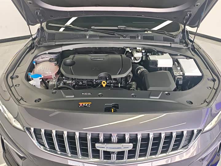 Geely Preface 2025 2025款 东方曜 1.5TD 昆仑版