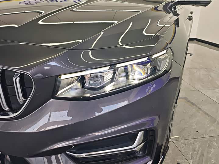 Geely Preface 2025 2025款 东方曜 1.5TD 昆仑版