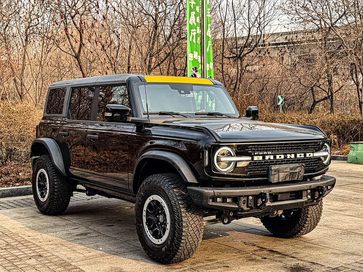 Ford Bronco 2024 2024款 2.3T 荒地