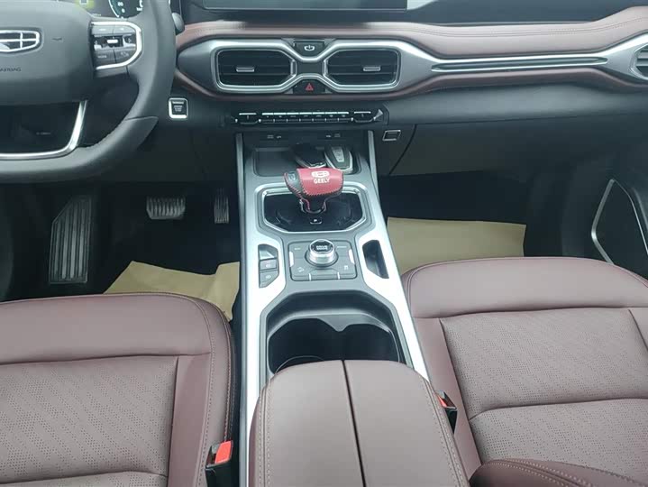 Geely Okavango 2022 2022款 1.8TD DCT豪华型 7座