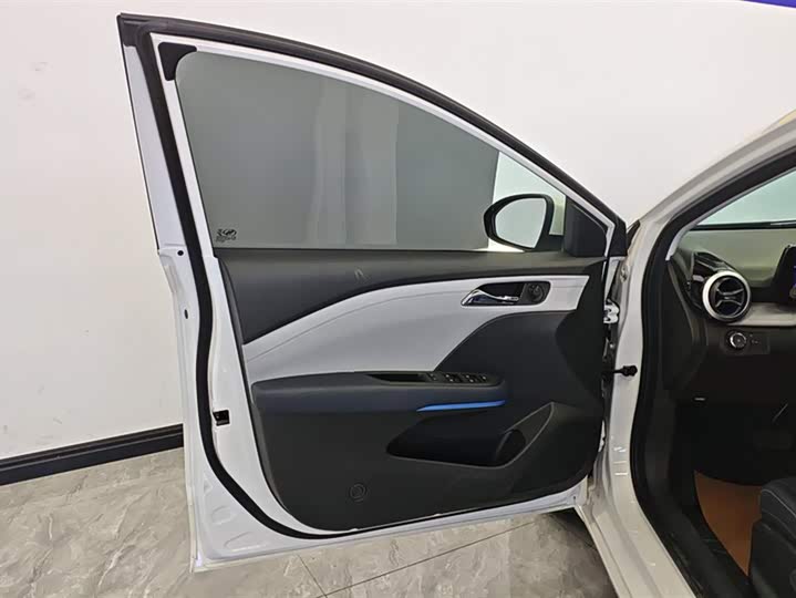 Chevrolet Monza 2024 2024款 1.5L 双离合悦享版