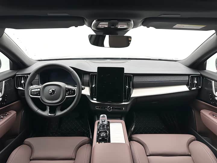 Volvo S90 2026 2026款 B5 智远豪华版