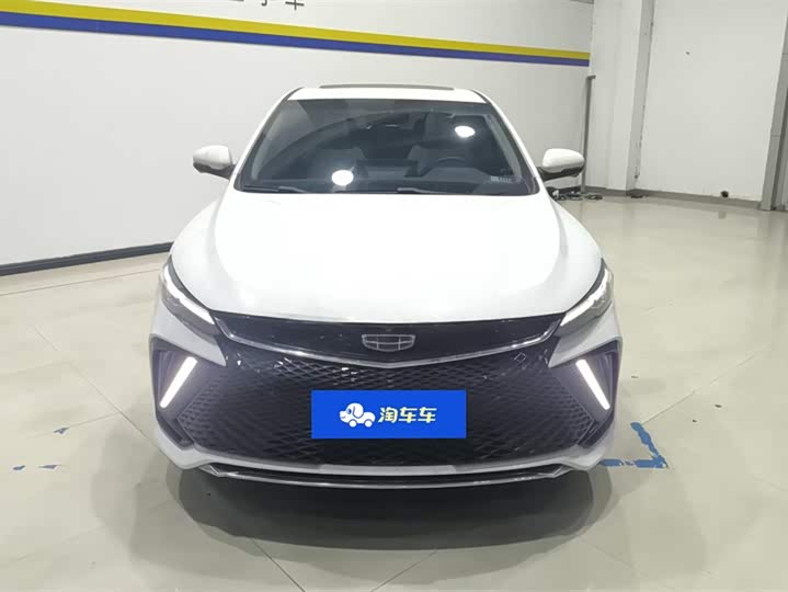 Geely Emgrand L 2022 2022款 1.4T CVT旗舰型