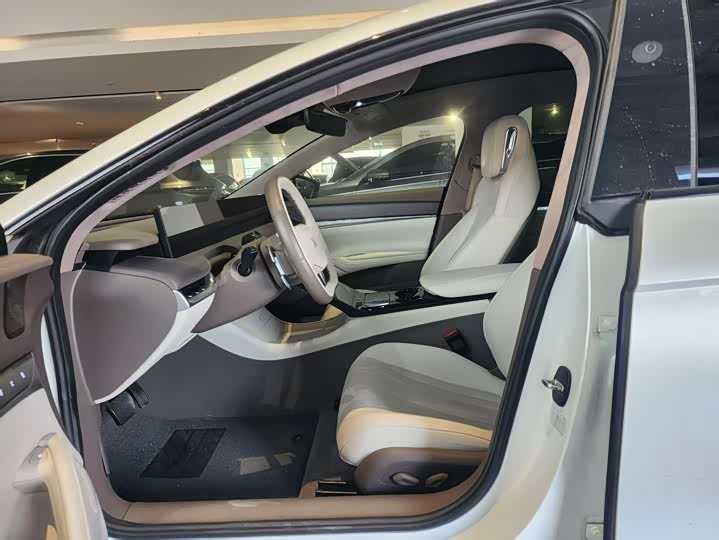 IM motors L7 2022 2022款 Pro