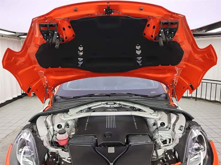 Aston Martin DBX 2023 2023款 3.0T STRAIGHT-SIX