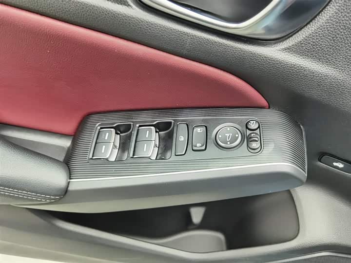 Honda Integra 2023 2023款 2.0L e:HEV 锐·尊享版