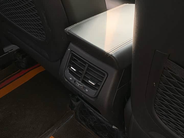 Geely Tugella 2020 2020款 高能版 350T 耀星者