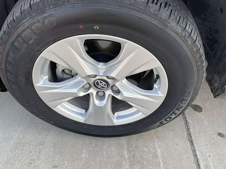 Toyota RAV4 2024 2024款 2.0L CVT两驱都市版