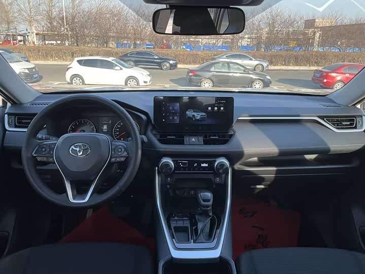 Toyota RAV4 2024 2024款 2.0L CVT两驱都市版