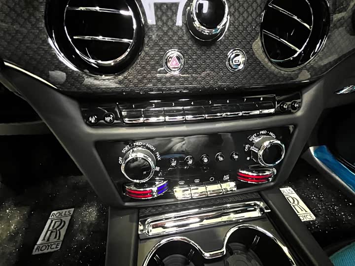 Rolls-Royce Ghost 2022 2022款 6.7T Black Badge