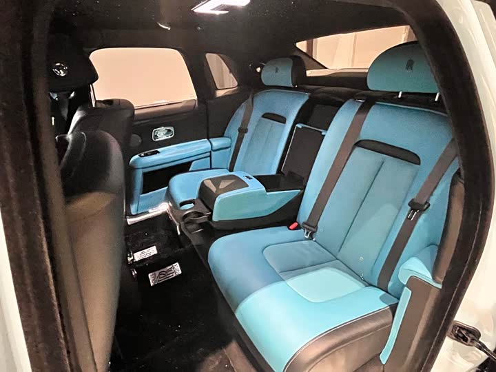 Rolls-Royce Ghost 2022 2022款 6.7T Black Badge