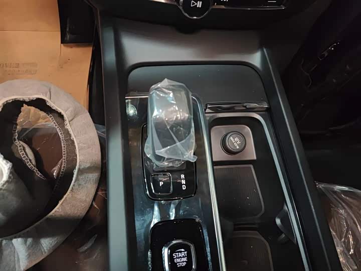 Volvo S60 2026 2026款 B4 智逸豪华版