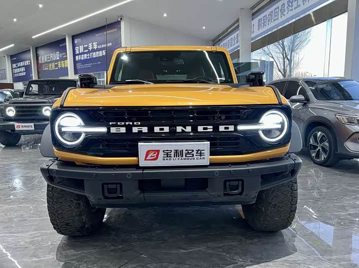 Ford Bronco 2024 2024款 2.3T 长滩大脚越野版