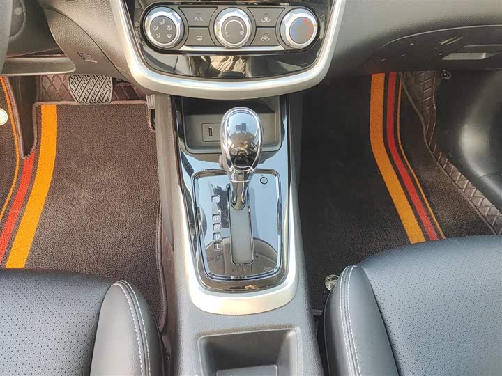 Nissan Tiida 2024 2024款 1.6L CVT智行版