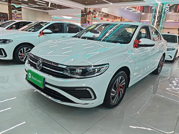 Volkswagen Bora 2025 2025款 改款 200TSI DSG悦行导航版