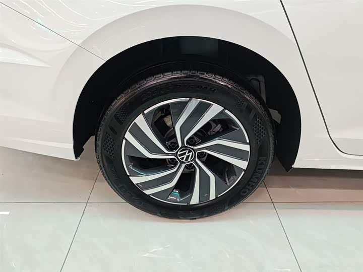 Volkswagen Bora 2025 2025款 改款 200TSI DSG悦行导航版