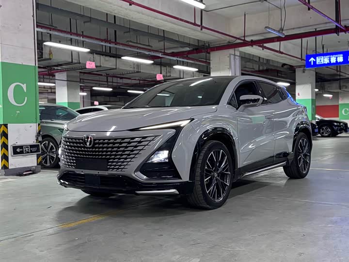 Changan UNI-T 2023 2023款 第二代 1.5T 尊贵型