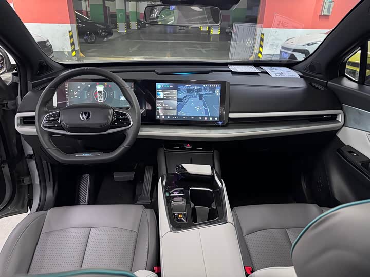 Changan UNI-T 2023 2023款 第二代 1.5T 尊贵型