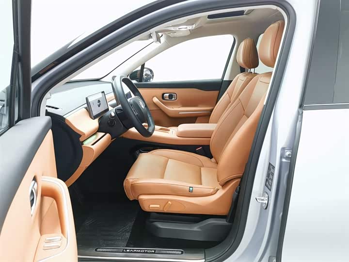 Leapmotor C16 2024 2024款 增程 200尊享版