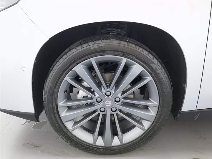 Leapmotor C16 2024 2024款 增程 200尊享版