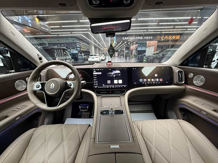 Aito M9 2025 2025款 增程 Ultra版 52kWh 6座版