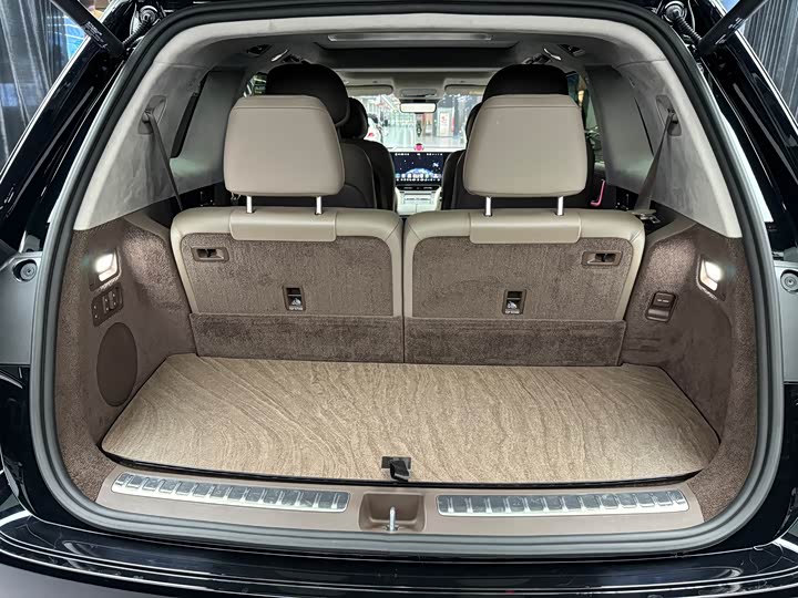 Aito M9 2025 2025款 增程 Ultra版 52kWh 6座版