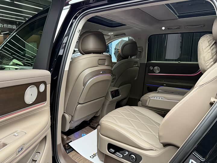 Aito M9 2025 2025款 增程 Ultra版 52kWh 6座版