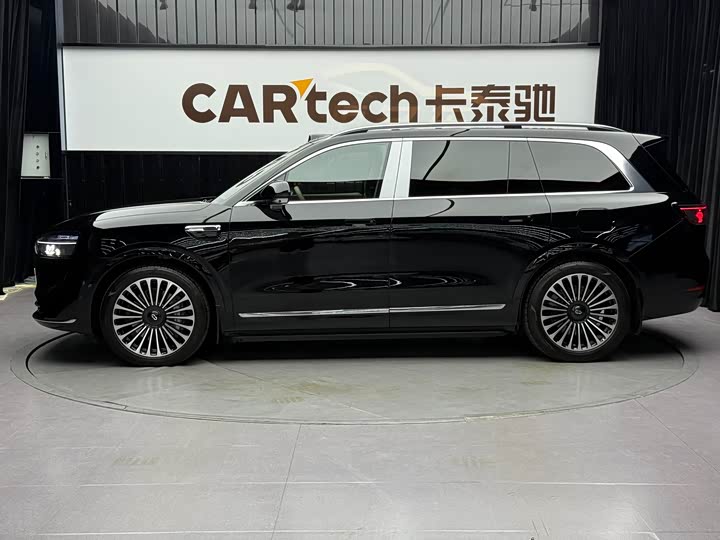 Aito M9 2025 2025款 增程 Ultra版 52kWh 6座版