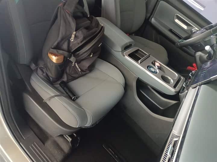 GAC Aion Y 2025 2025款 Plus 510 乐享版 58.4kWh