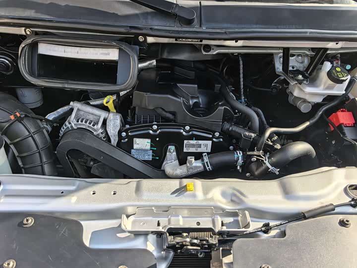 Ford Transit New 2021 2021款 2.2T手动物流车Pro长轴7座中顶国VI