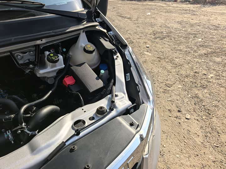 Ford Transit New 2021 2021款 2.2T手动物流车Pro长轴7座中顶国VI