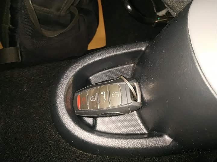 Ora Black Cat 2022 2022款 301km 萌宠版 磷酸铁锂