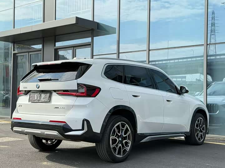 BMW X1 2025 2025款 sDrive25Li X设计套装