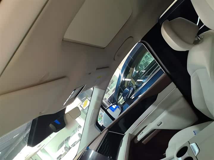 BYD Xia 2025 2025款 DM-i 1.5T 180km 超越型