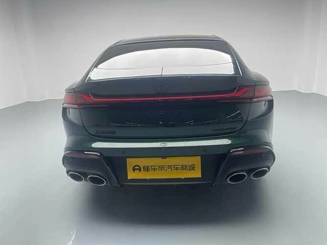 MG Motor 7 2025 2025款 2.0T 405 AT奢享版