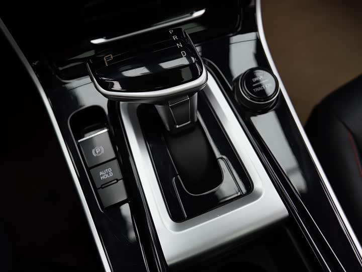 Kia KX3 2021 2021款 1.5L CVT潮流版