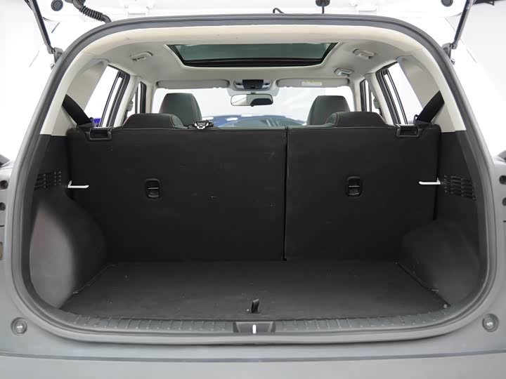 Kia KX3 2021 2021款 1.5L CVT潮流版