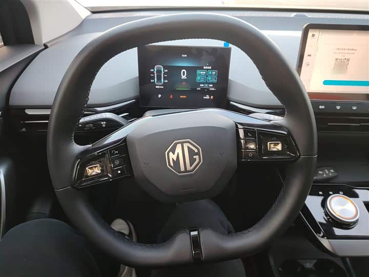 MG Motor 4 EV 2023 2023款 415km 出海冠军行政版