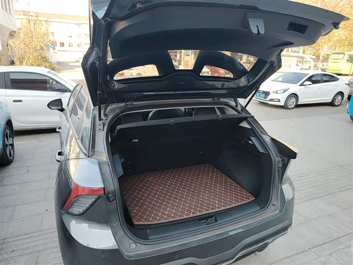 MG Motor 4 EV 2023 2023款 415km 出海冠军行政版