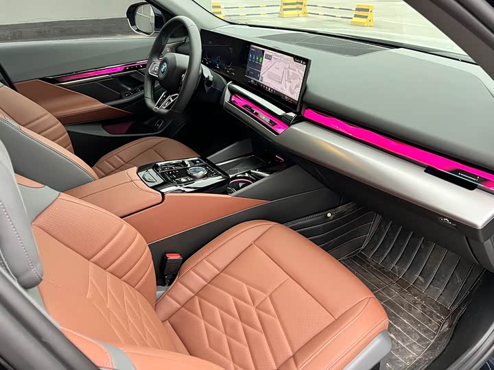 BMW i5 2025 2025款 eDrive 40L M运动套装