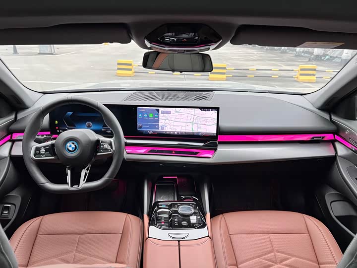 BMW i5 2025 2025款 eDrive 40L M运动套装