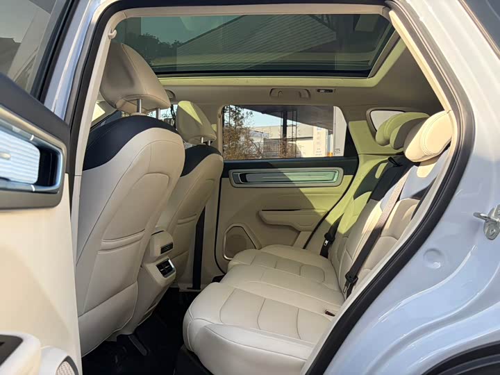 Geely Icon 2023 2023款 1.5TD 巧克力醇巧版