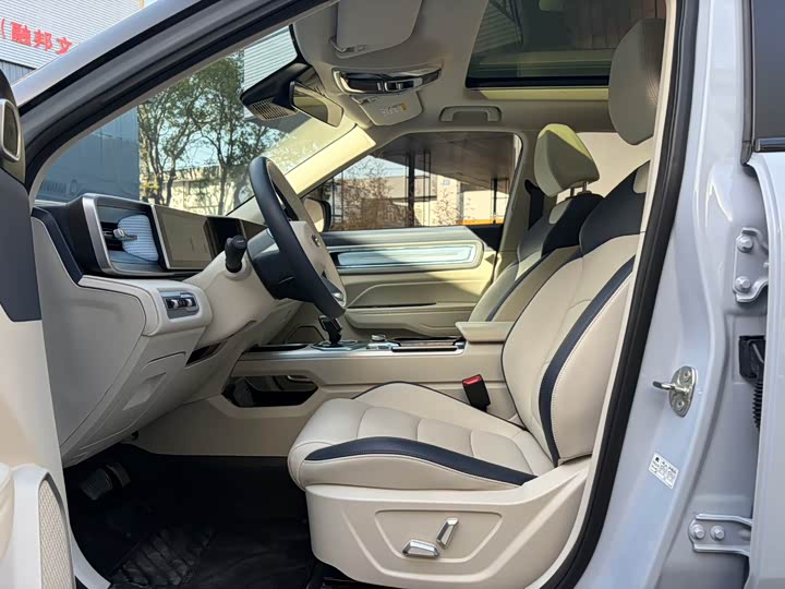 Geely Icon 2023 2023款 1.5TD 巧克力醇巧版