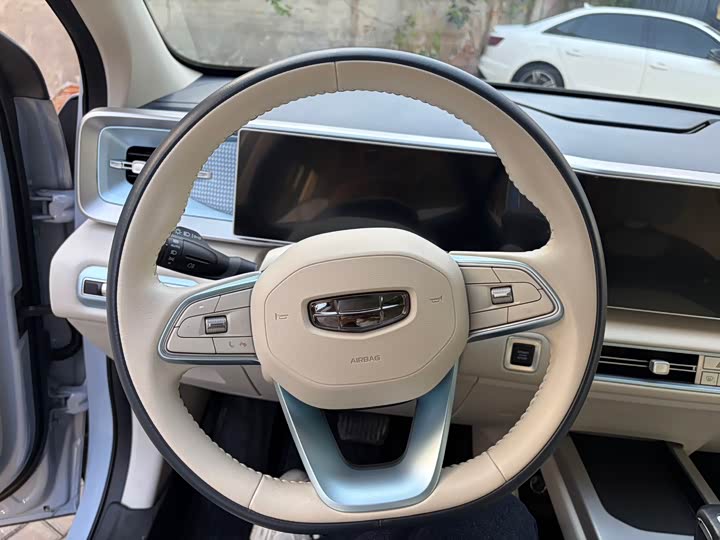 Geely Icon 2023 2023款 1.5TD 巧克力醇巧版