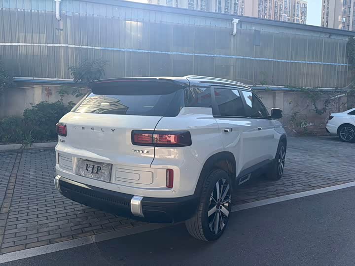 Geely Icon 2023 2023款 1.5TD 巧克力醇巧版