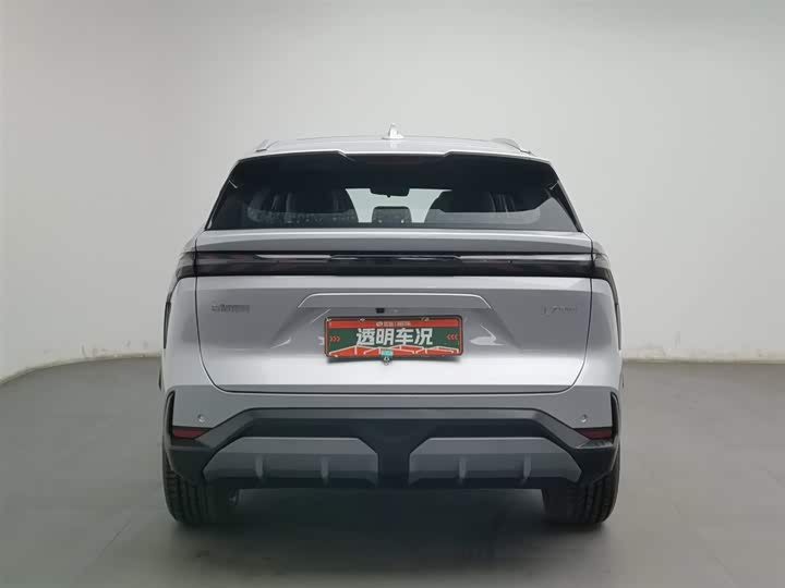 Geely Galaxy L7 2025 2025款 EM-i 115km 远航版