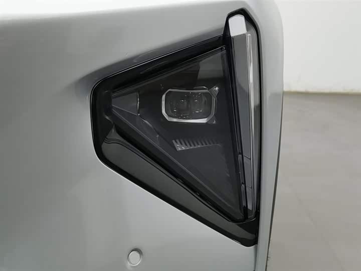 Geely Galaxy L7 2025 2025款 EM-i 115km 远航版