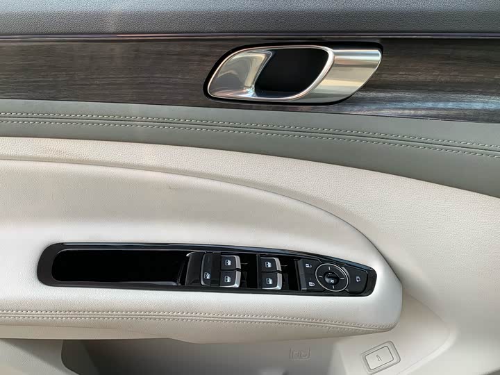 Ford Equator Hybrid 2025 2025款 尊领型PLUS